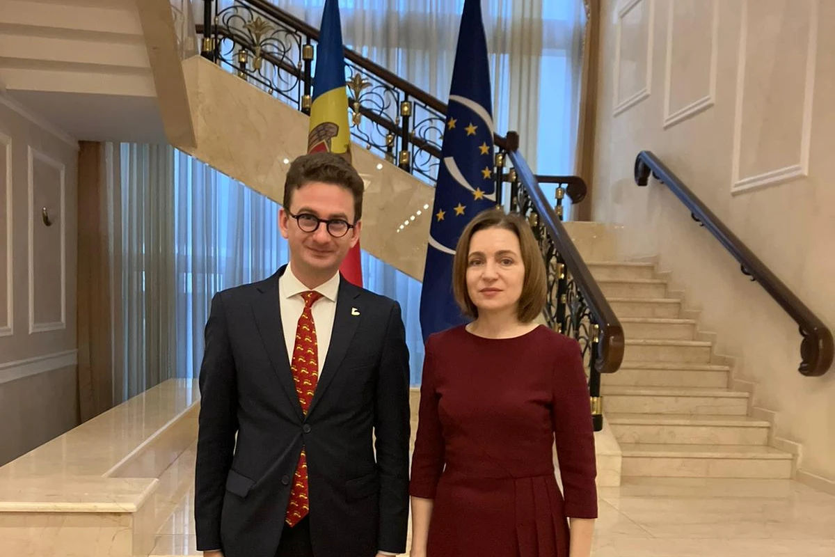 iulian-bulai-maia-sandu2_hero